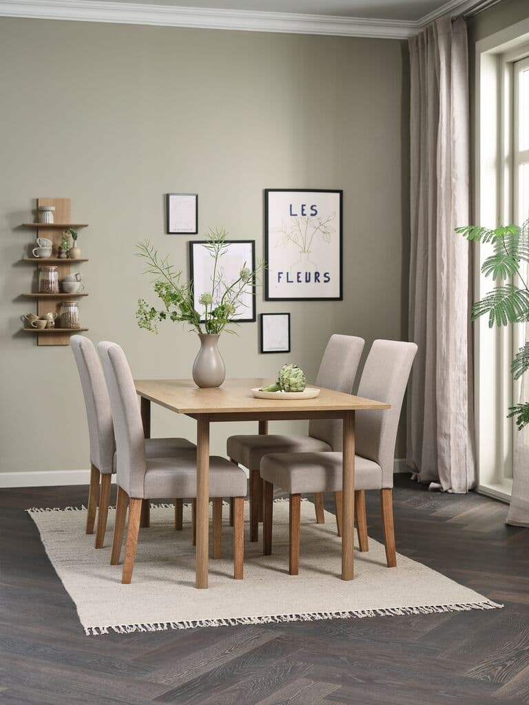 Mesa de comedor roble natural con 4 sillas tapizadas beis
