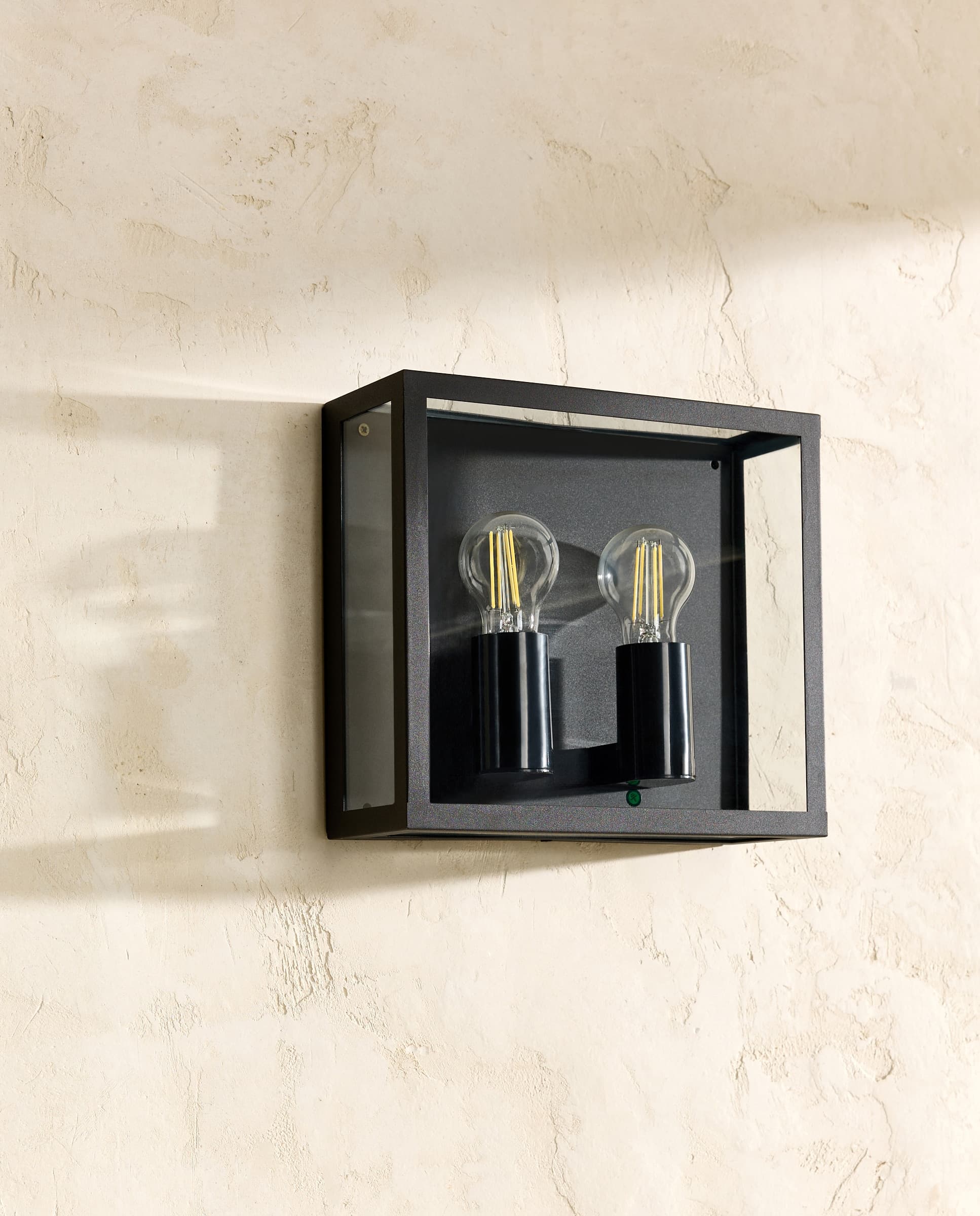Aplique de exterior Eglo Alamonte doble negro