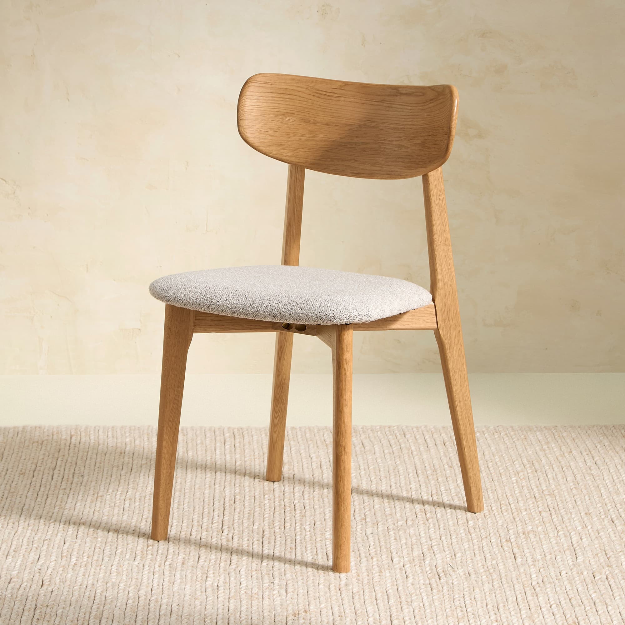 Silla de comedor de madera de roble Babylon