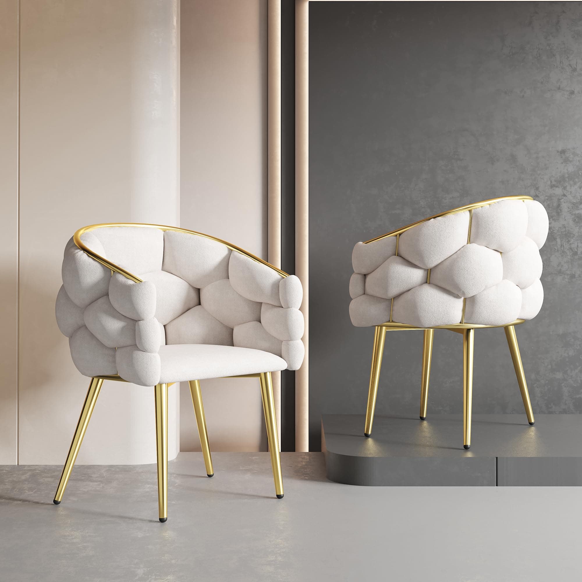 Silla de comedor tapizada en terciopelo blanco con patas doradas