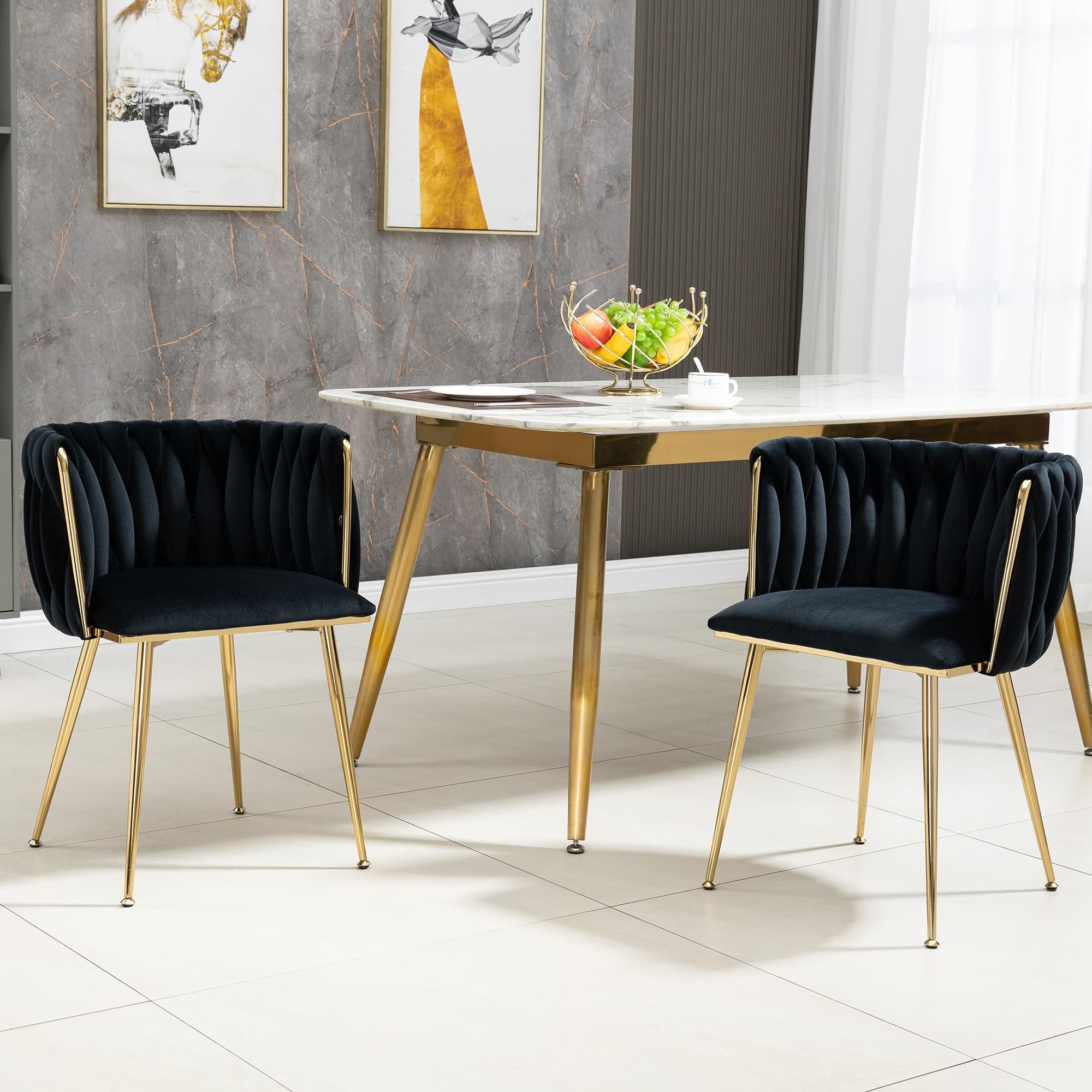 Silla de Comedor Tapizada en Terciopelo Negro con Patas Doradas