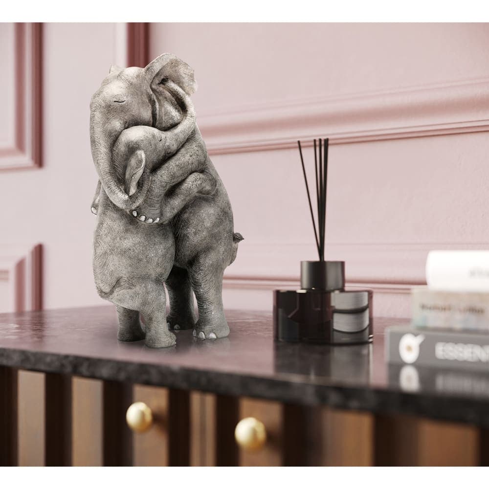 Figura decorativa de elefantes abrazados