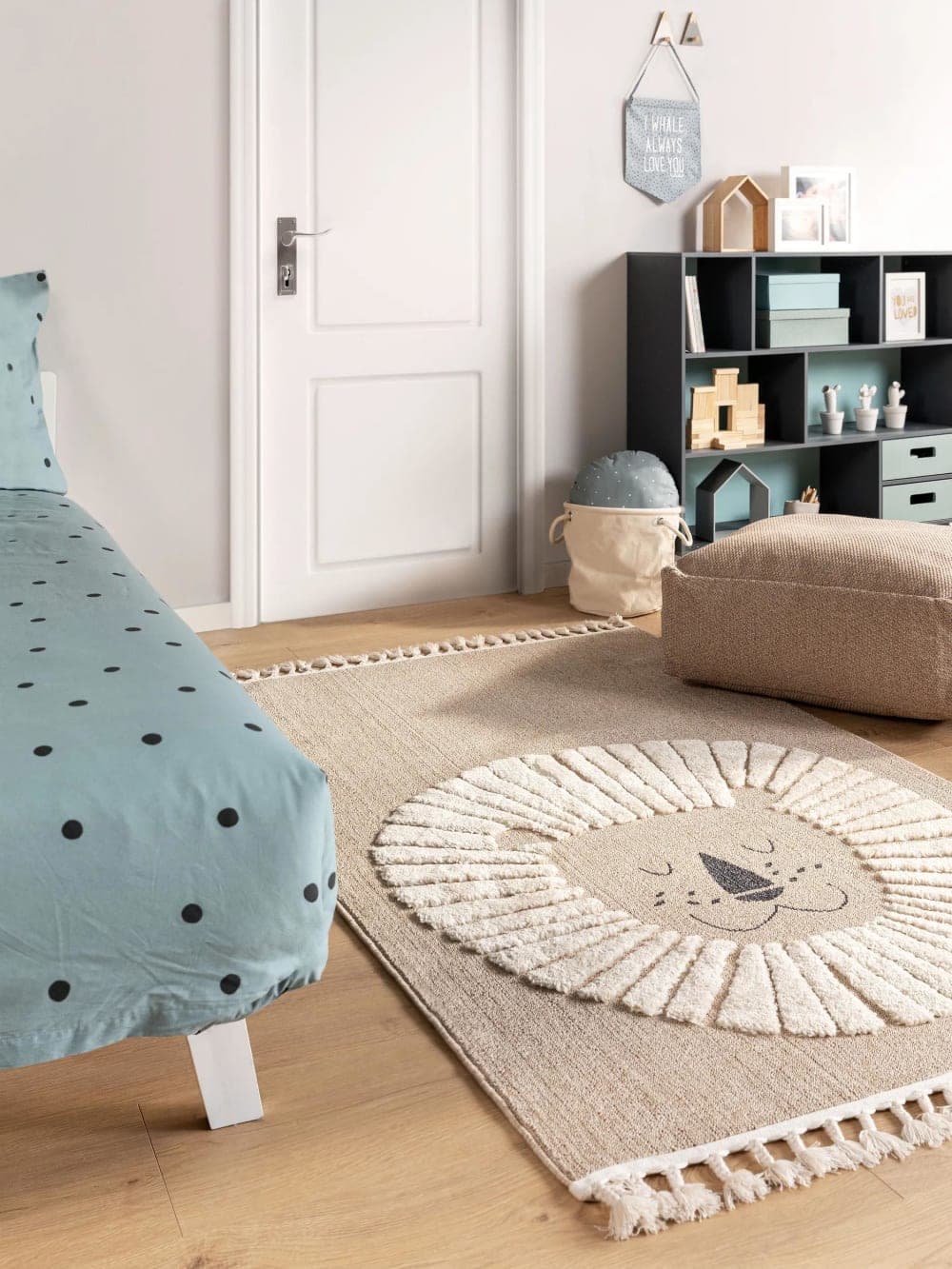 alfombra infantil beige, alfombra león habitación niños