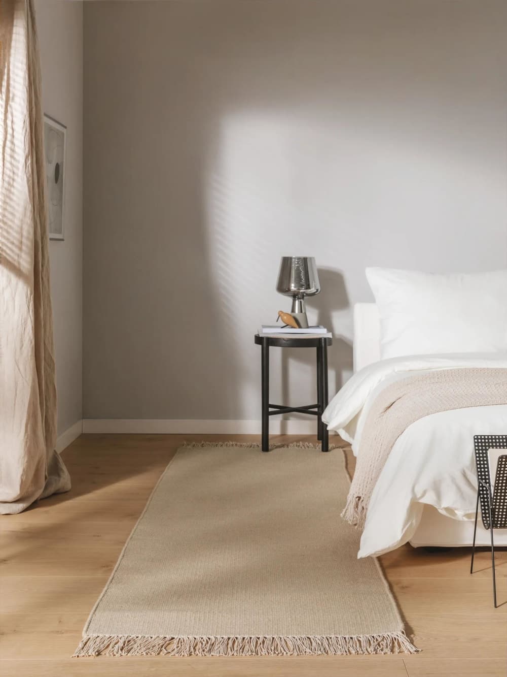 alfombra beige rectangular, alfombra con flecos