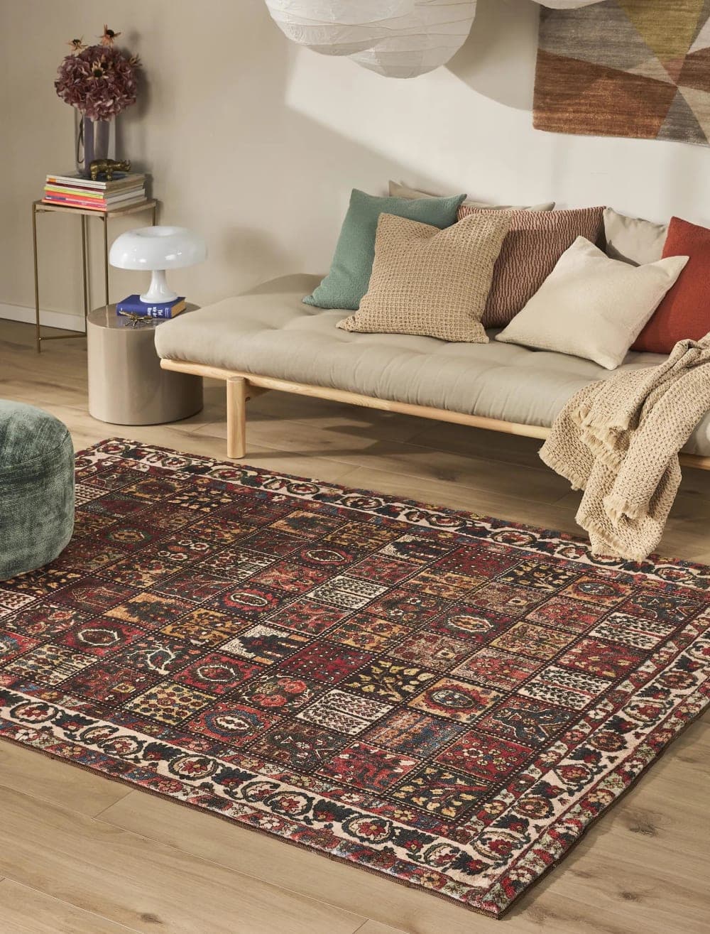 Alfombra rectangular estilo vintage con estampado patchwork rojo
