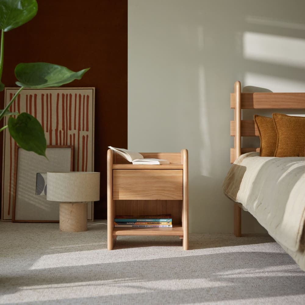 mesita de noche madera pino, mesita de noche estilo nórdico