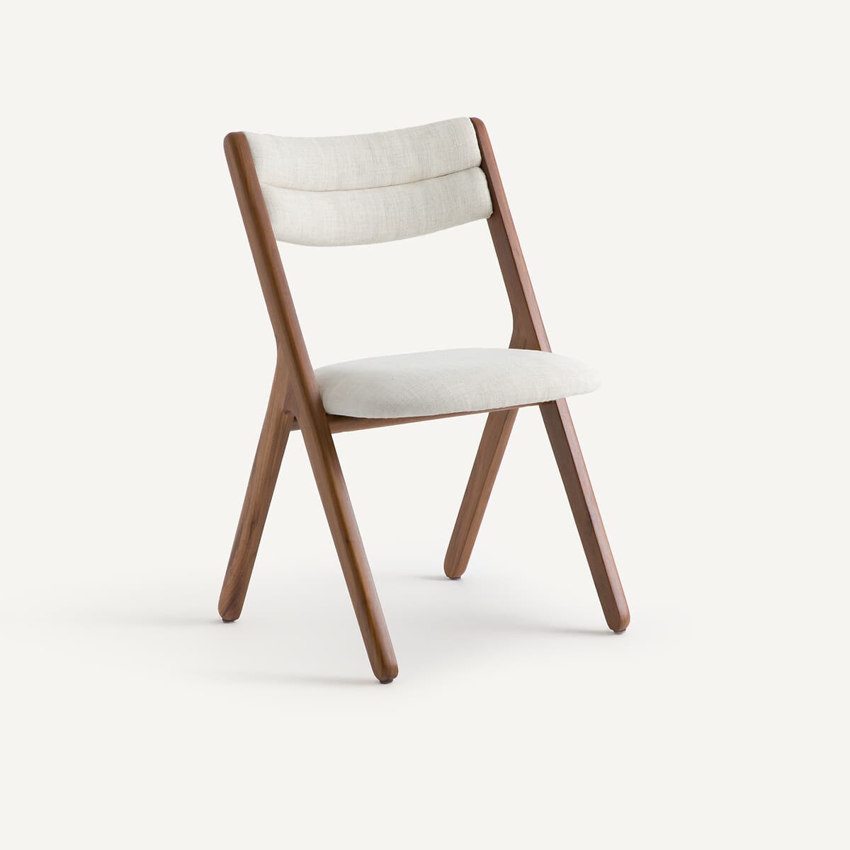 Silla de comedor de madera y tela beige