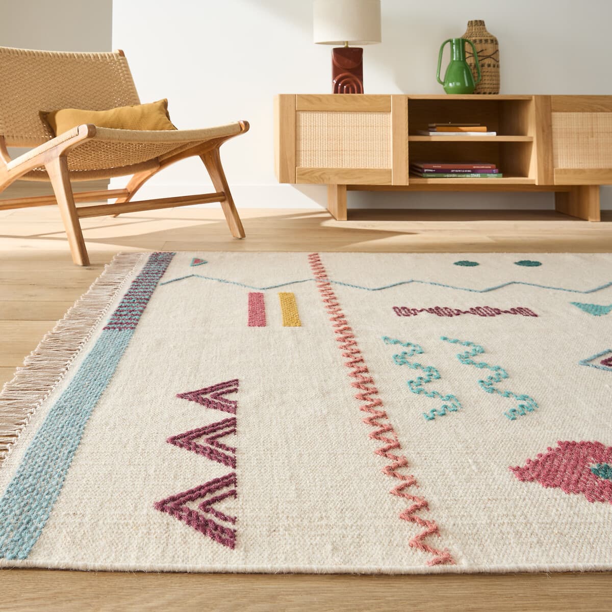 alfombra lana cruda, alfombra salón boho