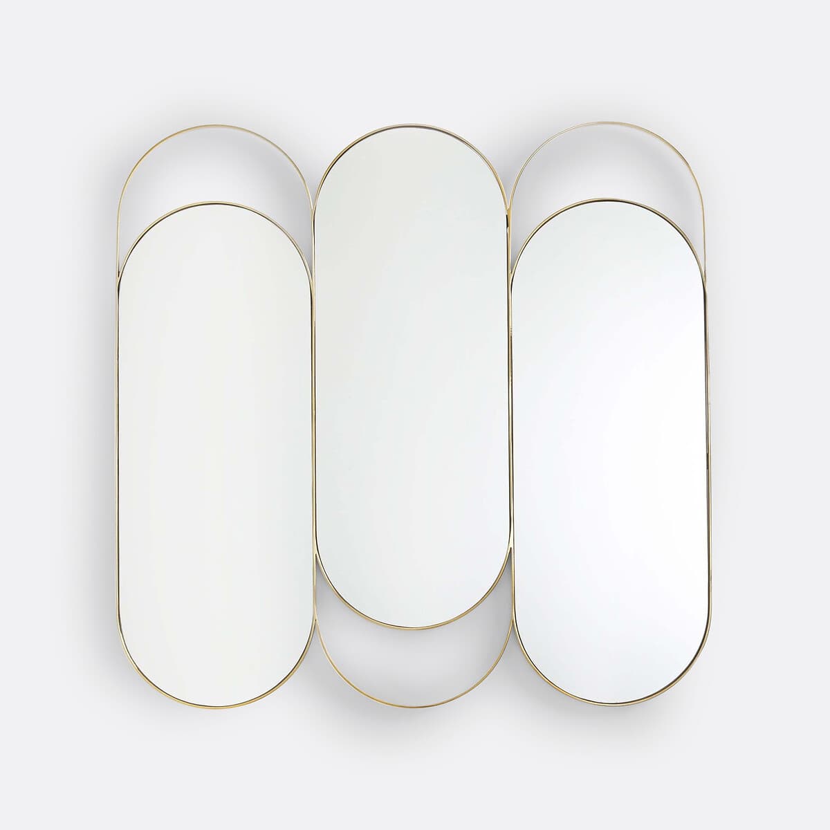 Espejo de pared triple con marco dorado