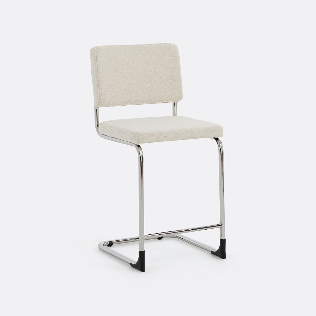 Silla de comedor tapizada en borreguito blanco