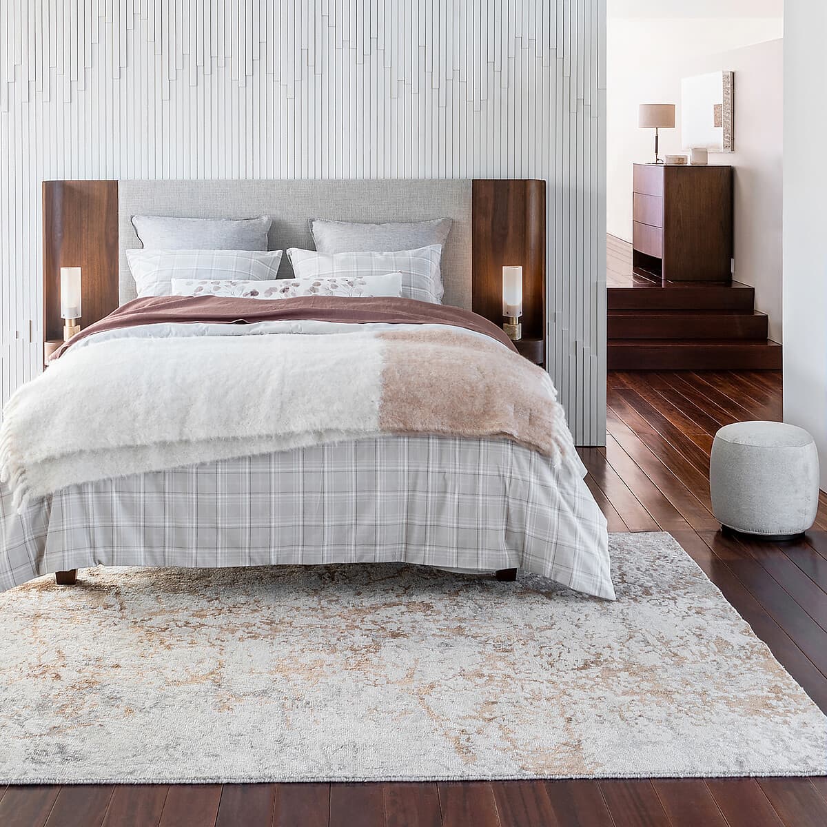 Alfombra de lana con diseño abstracto en tonos neutros