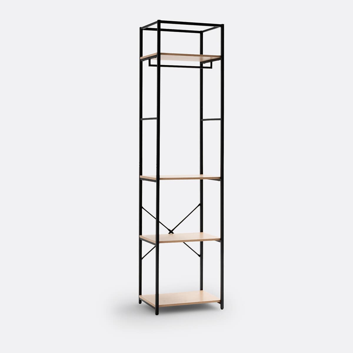 Estantería alta de metal y madera clara