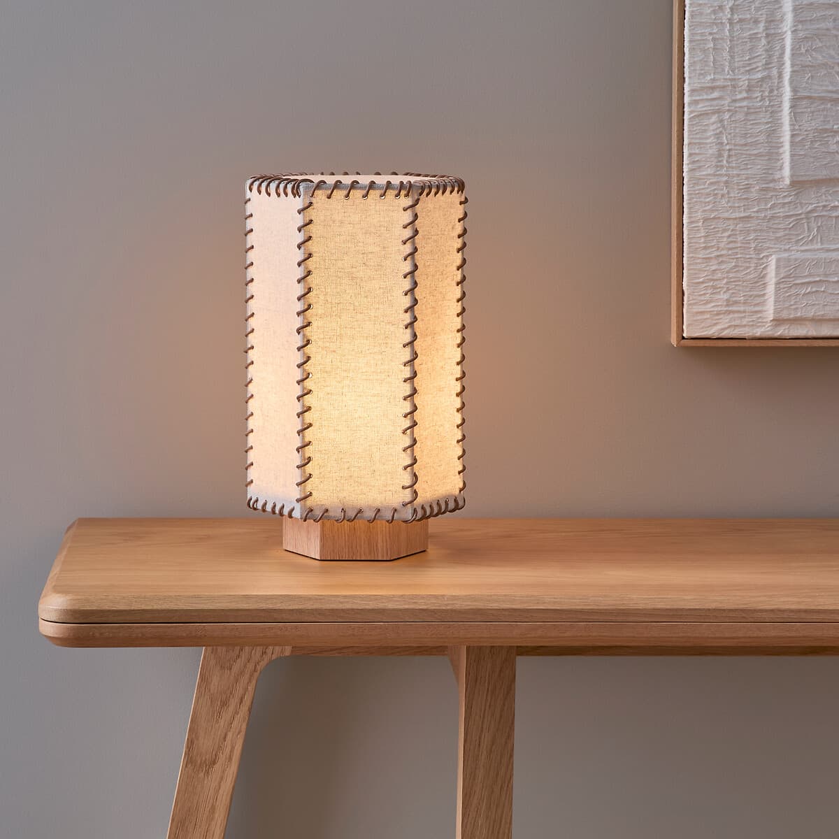 lampara mesa pantalla tela, lampara mesa nordica beige