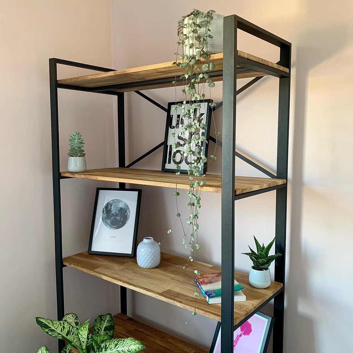 Estantería Industrial Madera y Metal Negro