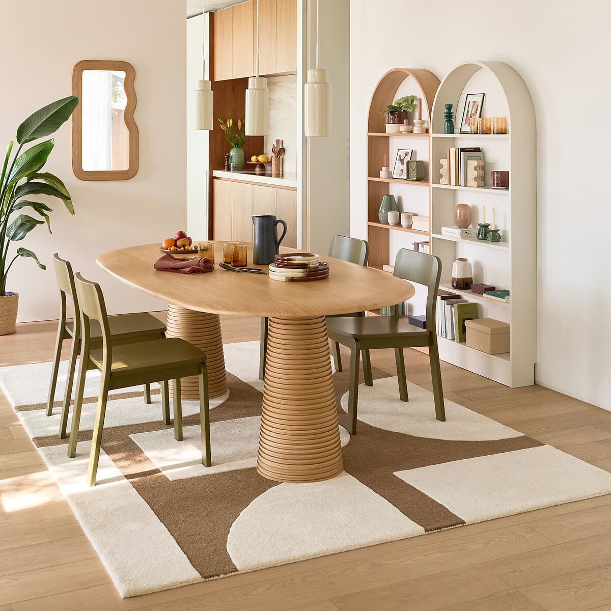 mesa comedor ovalada madera clara, mesa diseño nordico patas torneadas