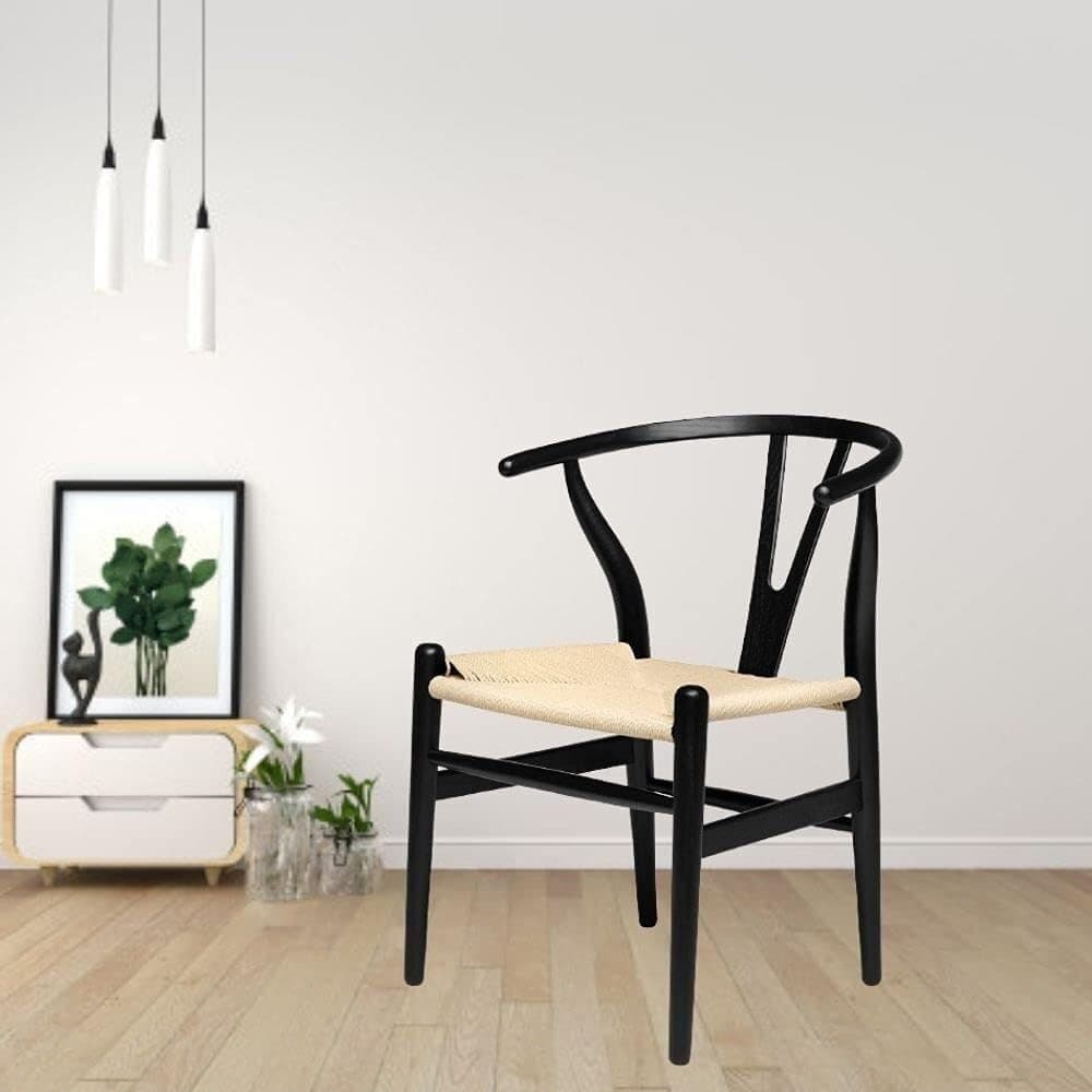 Silla Wishbone Negra con Asiento de Cuerda Natural