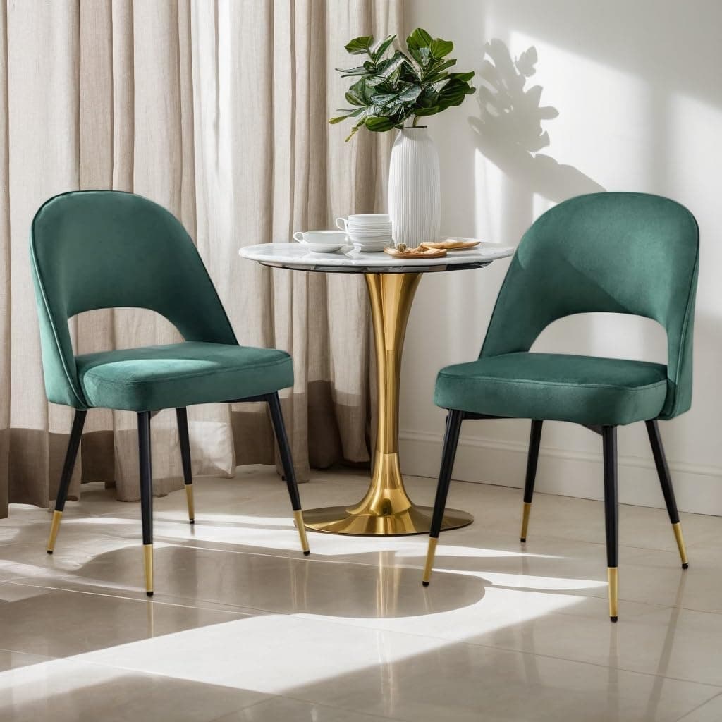 Silla de comedor tapizada verde con patas metálicas