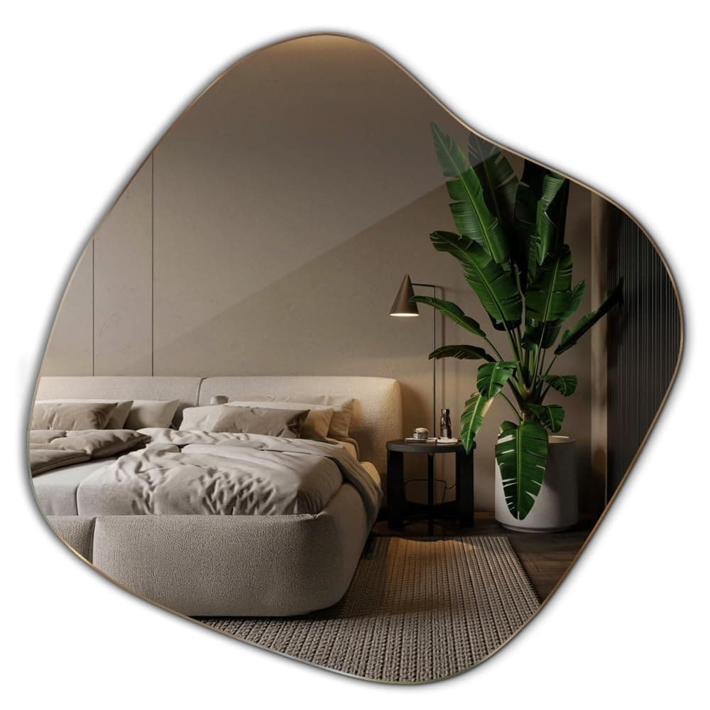 Espejo de pared orgánico con marco dorado