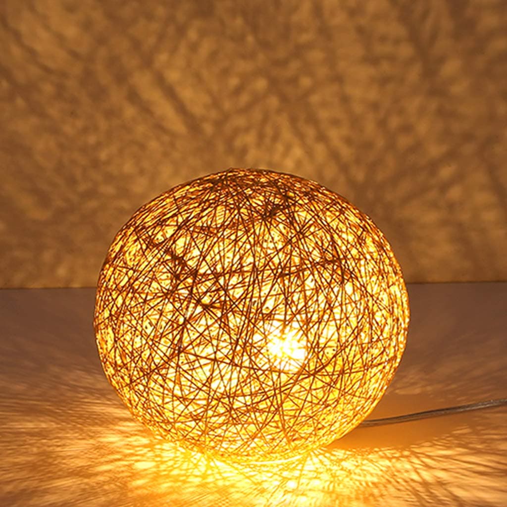 Lámpara de mesa esférica de ratán natural